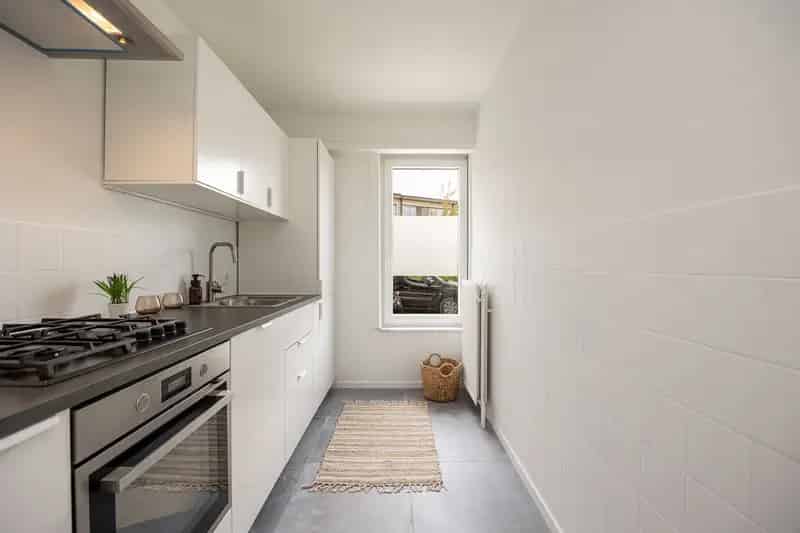 Opbrengsteigendom met 3 twee slaapkamer appartementen