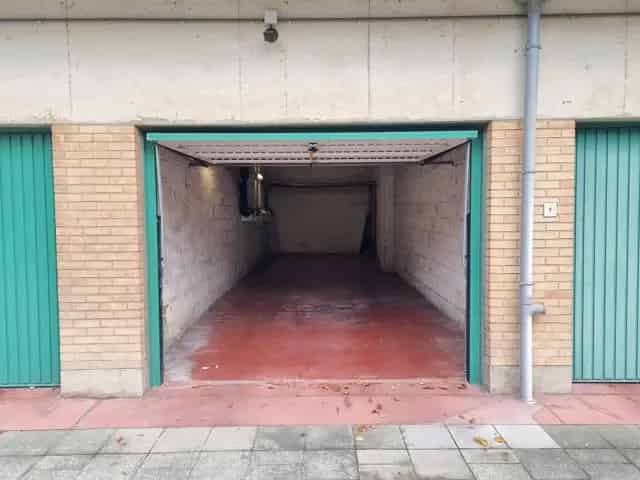 Garage  te Woluwe-Saint-Lambert 