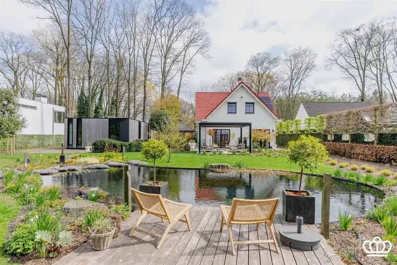 Huis te koop Essen: Luxe Villa en gelijkvloerswoning