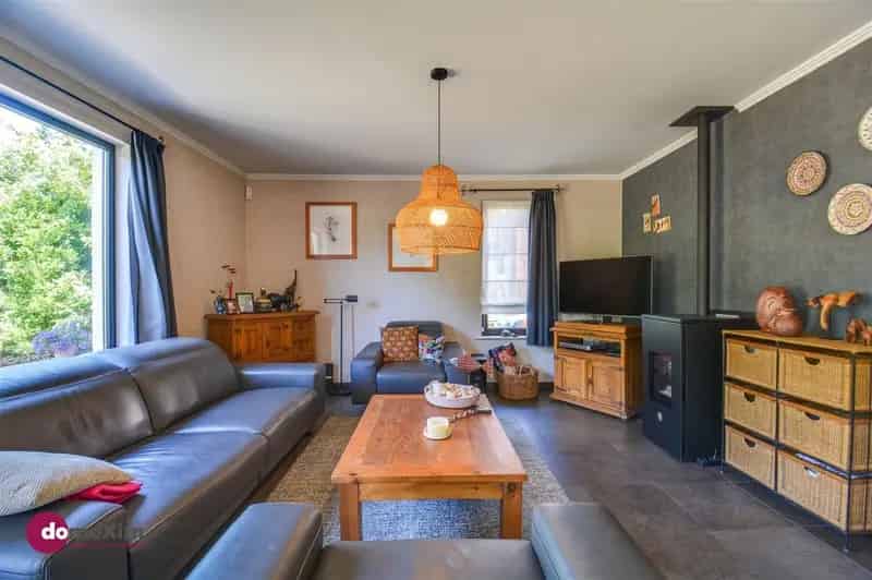 Instapklare woning met zonnige tuin vlak bij het centrum van Boortmeerbeek