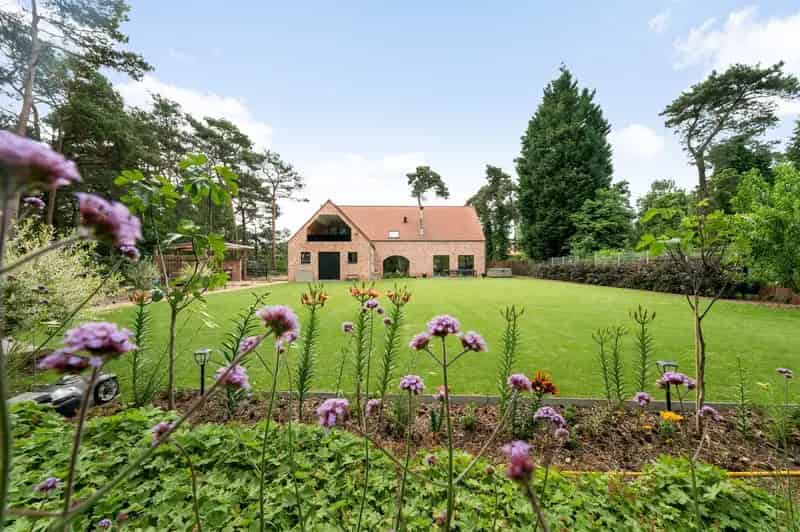 Exclusieve nieuwbouwvilla op 23a 41ca