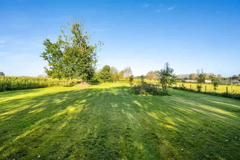 VILLA MET 4 SLPK EN CENTRALE LANDELIJKE LIGGING