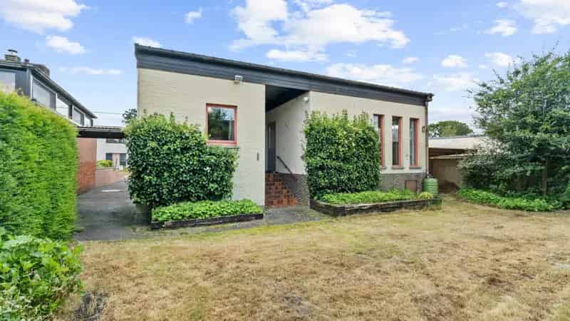 Gelijkvloerse woning met 3 slpk. op 530m2 in MOL Sluis
