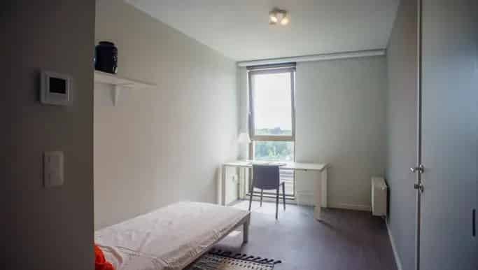 Studentenkamer te koop in Frank Van Ackerpromenade 8, Brugge - Dewaele