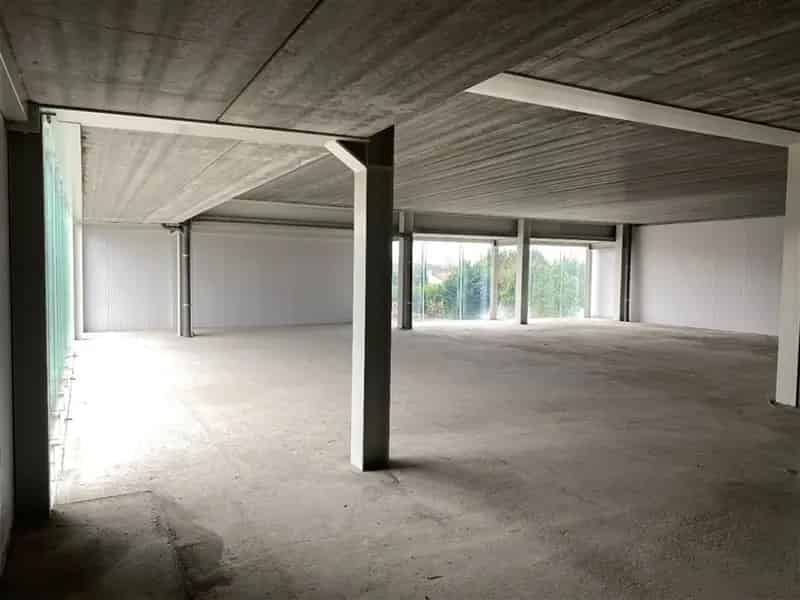 STEEN III : Multifunctioneel bedrijvenpark op een zichtlocatie langsheen de Haachtsesteenweg recht tegenover de militaire luchthaven van Melsbroek