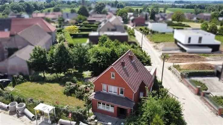 Huis te Koop in Kerniel met Tuin en Garage
