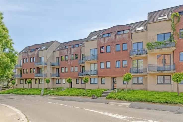 Duplex Te Koop