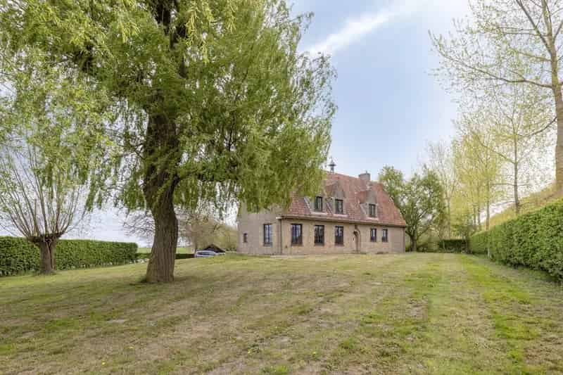 Huis te koop