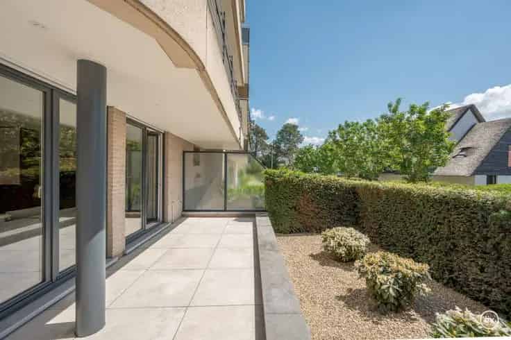 Huis Te Koop: Stijlvol gerenoveerd appartement 130m²