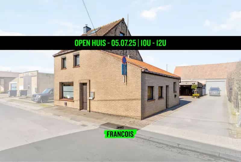 Open bebouwing met aparte garage in Diksmuide te koop