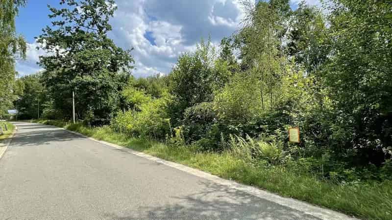 Prachtig gelegen bouwgrond voor OB met 17.2m straatbreedte!
