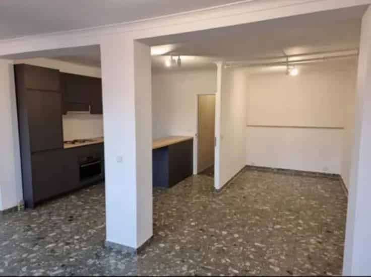 Studio Te Koop