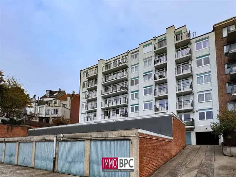 Appartement met 2slk mogelijkheid aankoop garage €30.000