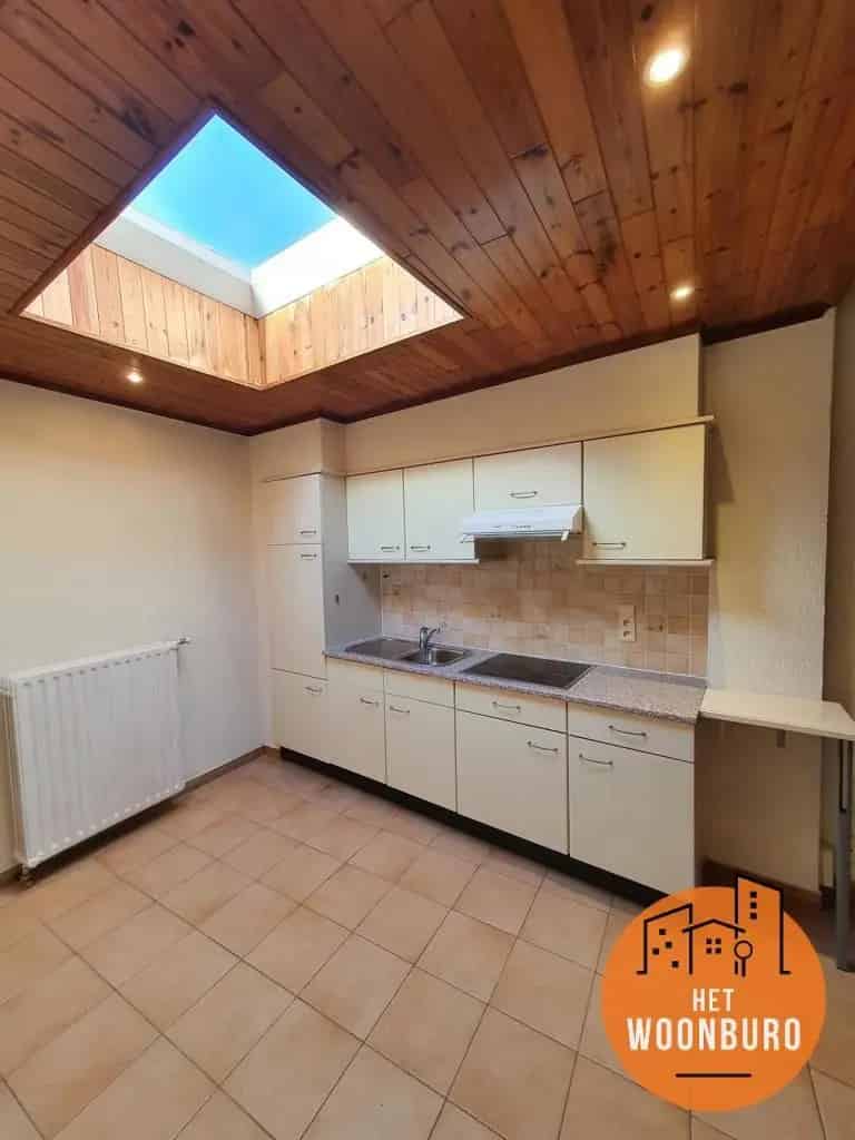 Woning (Gesloten bebouwing) met tuin