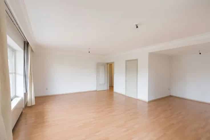 Serviceflat Te Koop