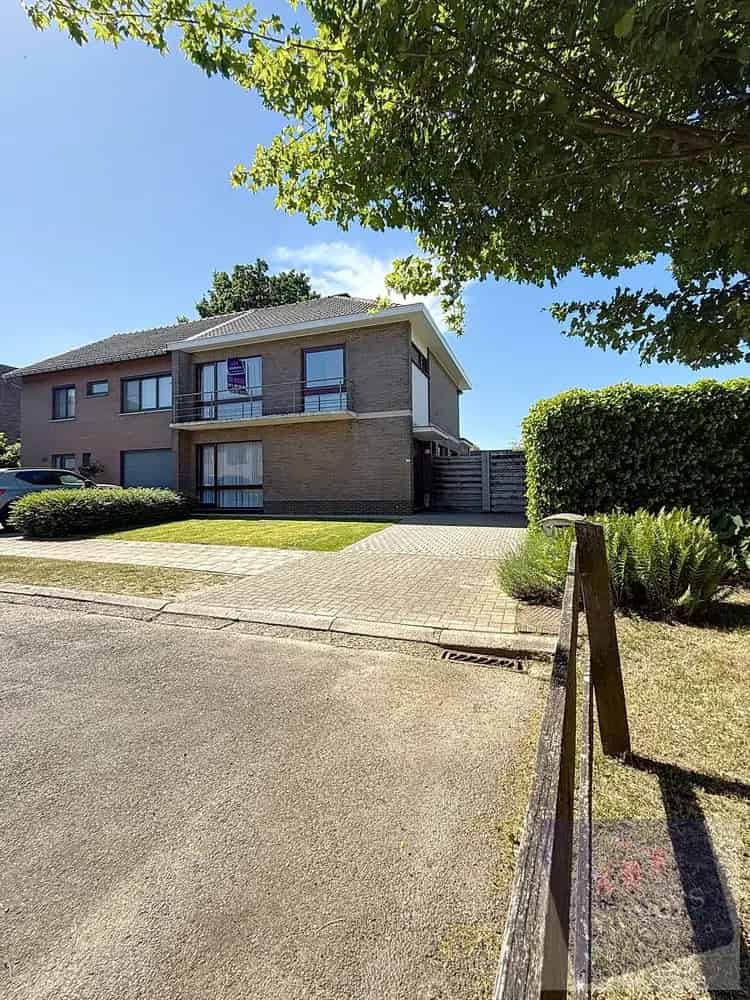 Huis te huur Hasselt 173m² 3 slaapkamers tuin garage