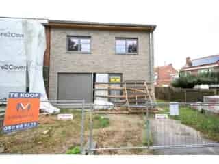 Huis te koop - Roeselare RBU24018