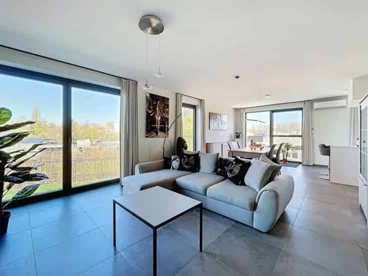 Duplex Te Koop