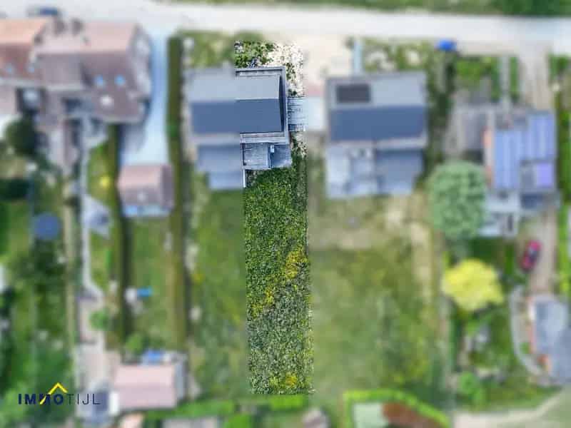 Prachtige nieuwbouwwoning met carport en mooie tuin!