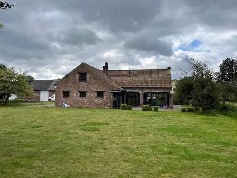 ALLEENSTAANDE EENGEZINSWONING/VILLA TE KOOP IN RELEGEM