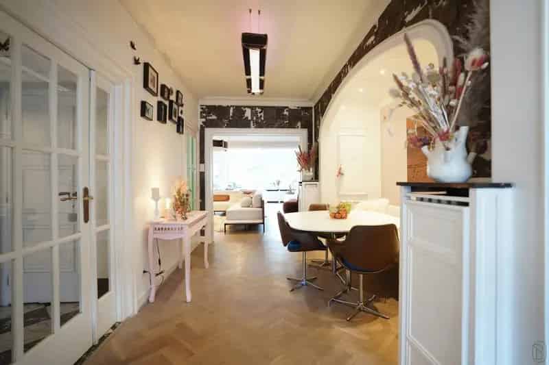 Herenhuis 6 slaapkamers Kortrijk Stadstuin