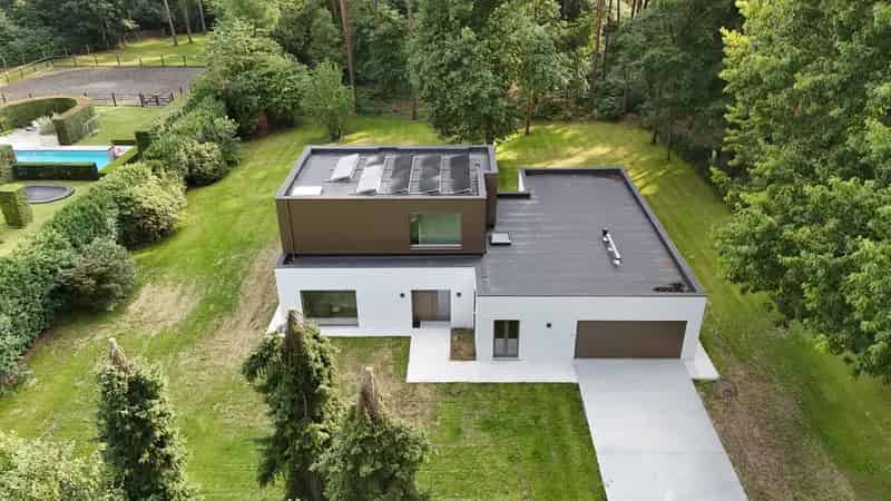 Moderne nieuwbouwvilla op prachtig perceel 4.718 m² - 2% RR!