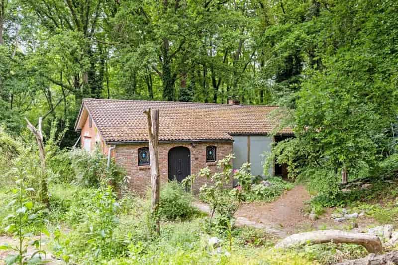 Rustige gelegen woning met veel mogelijkheden in Rotselaar