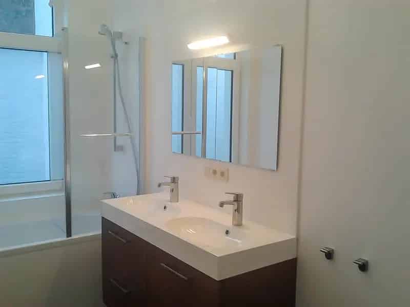 Charmant gelijkvloers appartement van 85m² in Jette