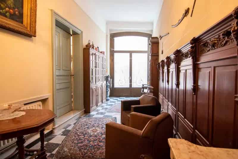 Authentieke herenwoning met vele mogelijkheden - stadscentrum Tongeren