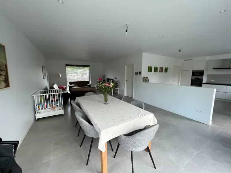 NIEUWBOUWWONING MET 3 SLAAPKAMERS EN TUIN IN IEPER