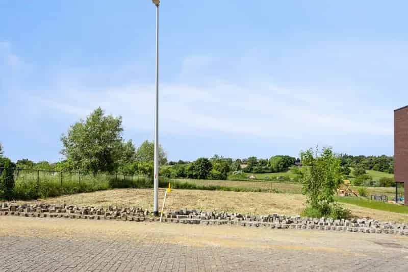 UNIEK GELEGEN BOUWGROND VOOR OPEN BEBOUWING TE DIEST!