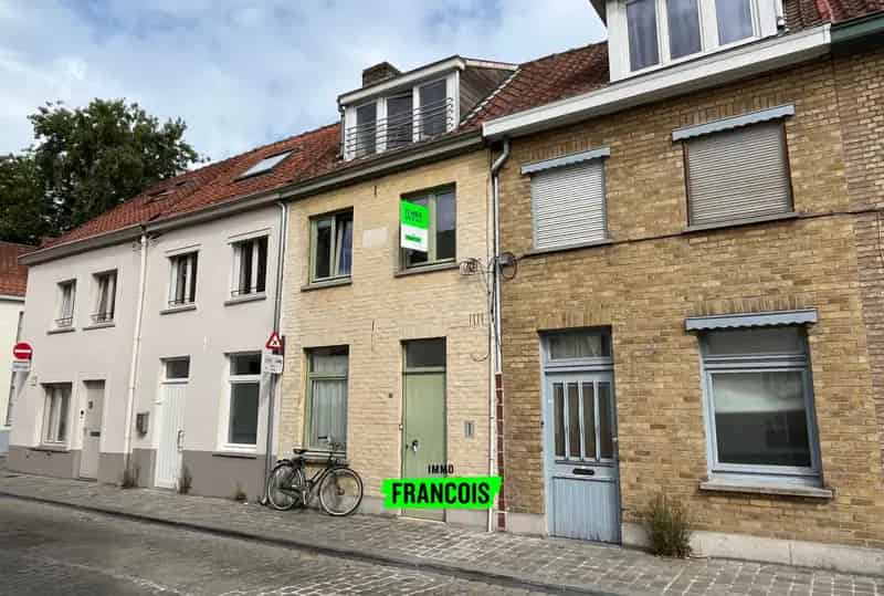 Pittoreske woning met 2 slaapkamers nabij het station van Brugge