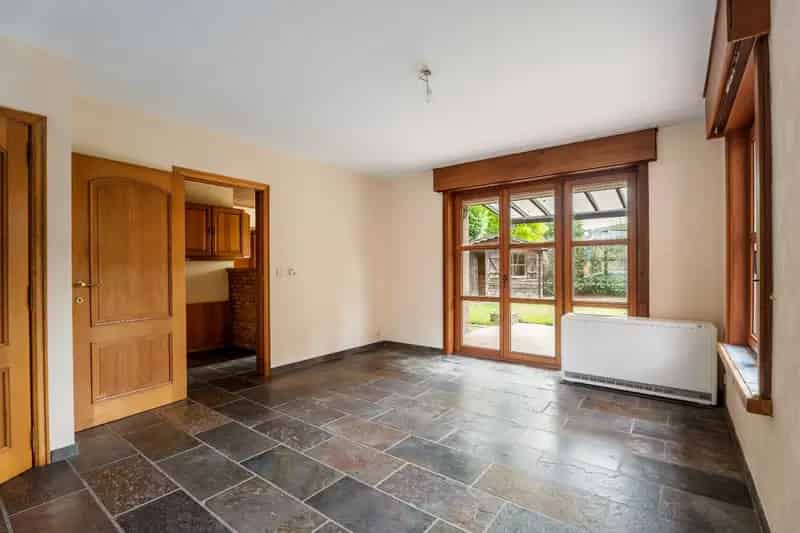 Ruime gezinswoning met 5 slaapkamers in hartje Roeselare