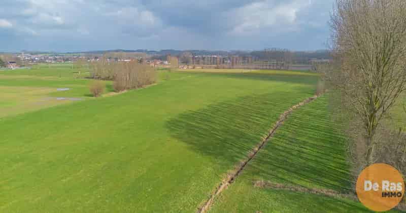 HILLEGEM – Landbouwgronden te koop