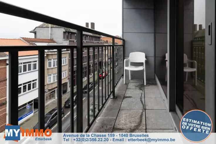 Serviceflat Te Koop