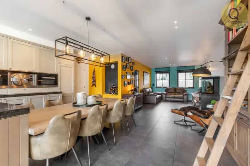 Moderne en energiezuinige bijna nieuwbouwwoning (2020) in het centrum van Sint-Antonius