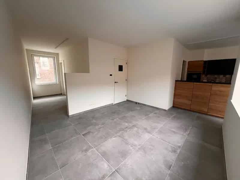 NIEUWBOUWWONING MET 2 SLAAPKAMERS, GARAGE EN TUIN IN CENTRUM IEPER