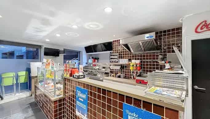 Handelspand te huur in Zeger Van Heulestraat 1, Heule - Dewaele
