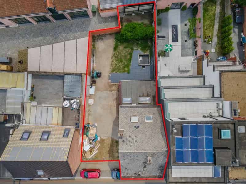 Te renoveren woning / projectgrond / kantoor te Berlaar