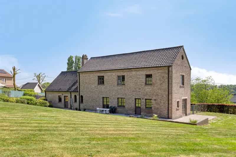 Villa met 3 kamers op uniek perceel in Kesterheide
