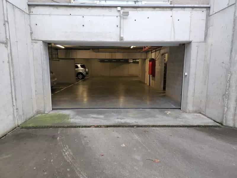 Openlucht parkeerplaats te koop in Dentergem