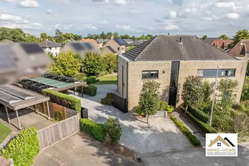 Recente HOB in Lochristi MET zwemvijver!!