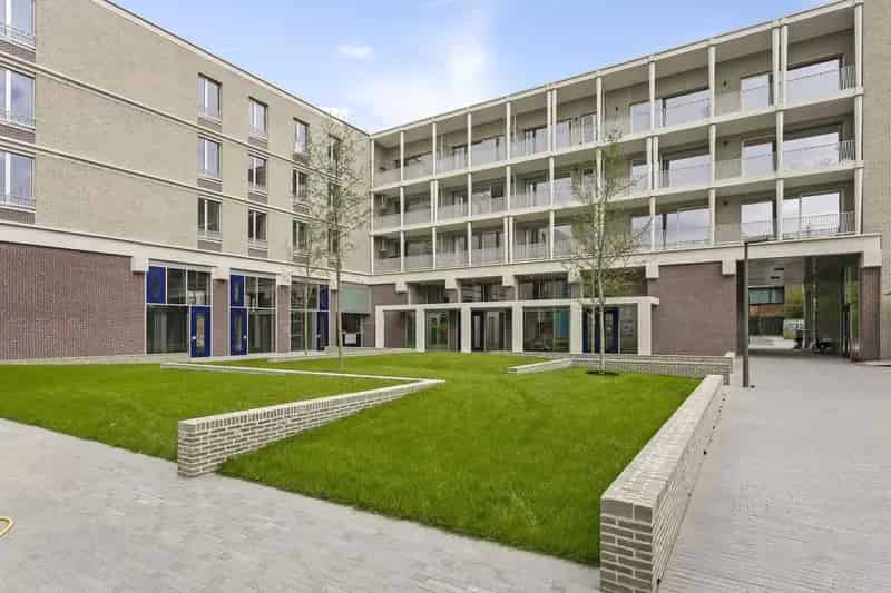 ANTWERPEN - Commercieel gelijkvloers
