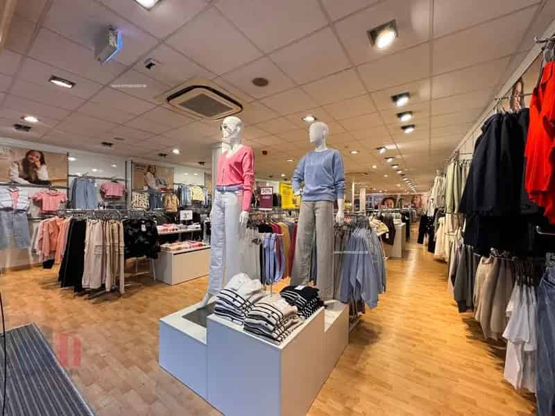 Handelspand te koop in Marktstraat Izegem