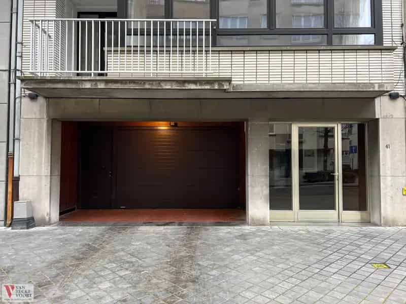 Garage te koop
