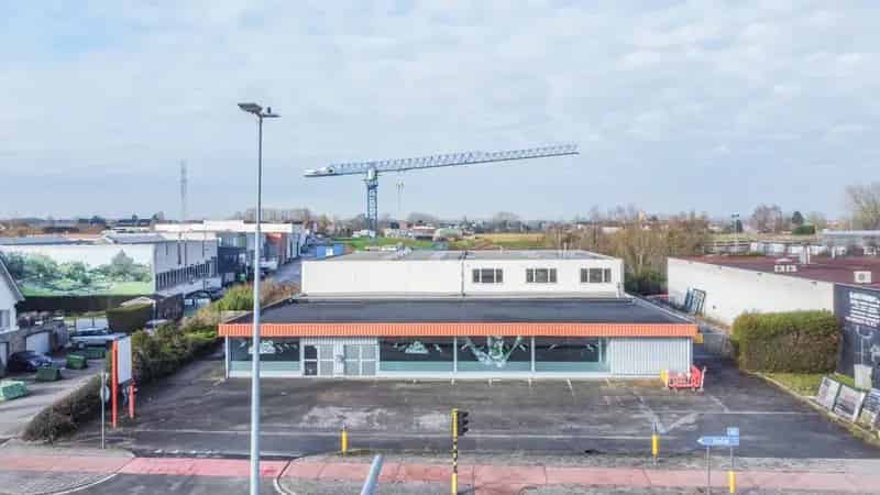 PROJECTGEBOUW/PROJECTGROND !