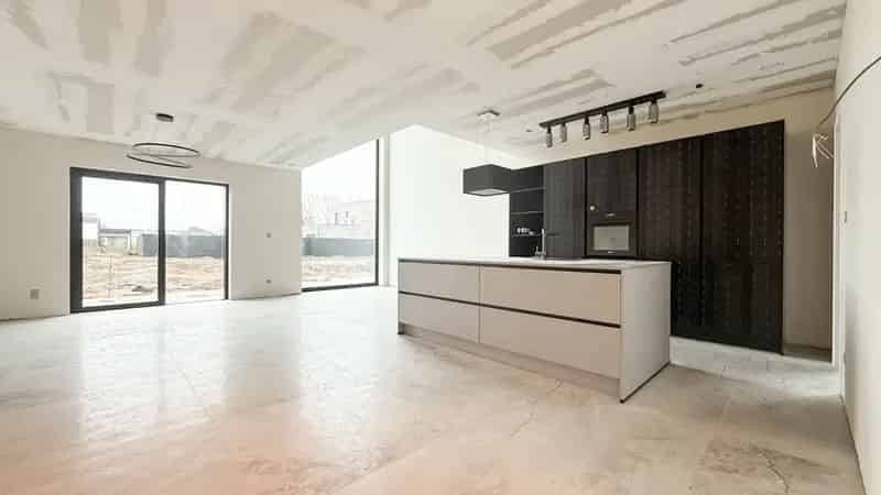 Goed gelegen recente nieuwbouwwoning met 3 slpkm en tuin!