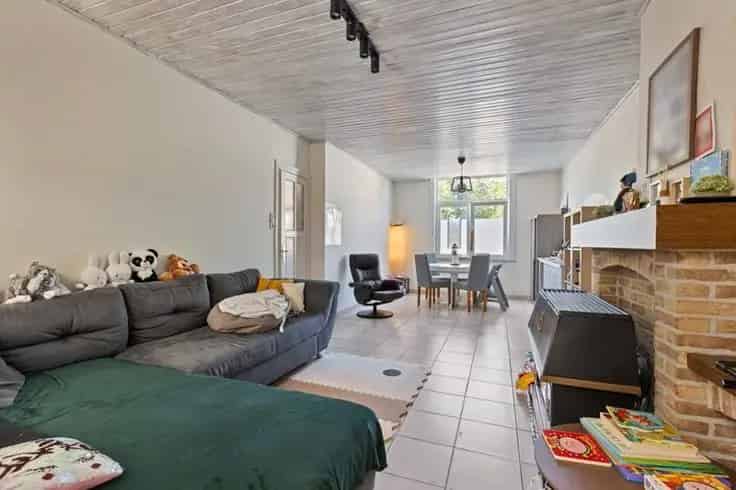 Op te knappen gezinswoning 3 slaapkamers Oostrozebeke