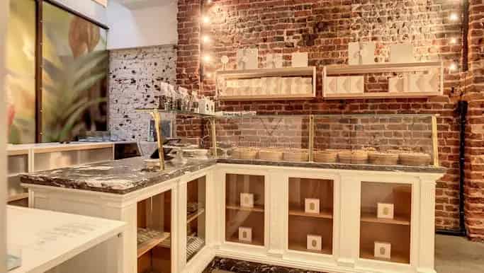 Handelspand te huur in Tempelstraat 3A, Ieper - Dewaele