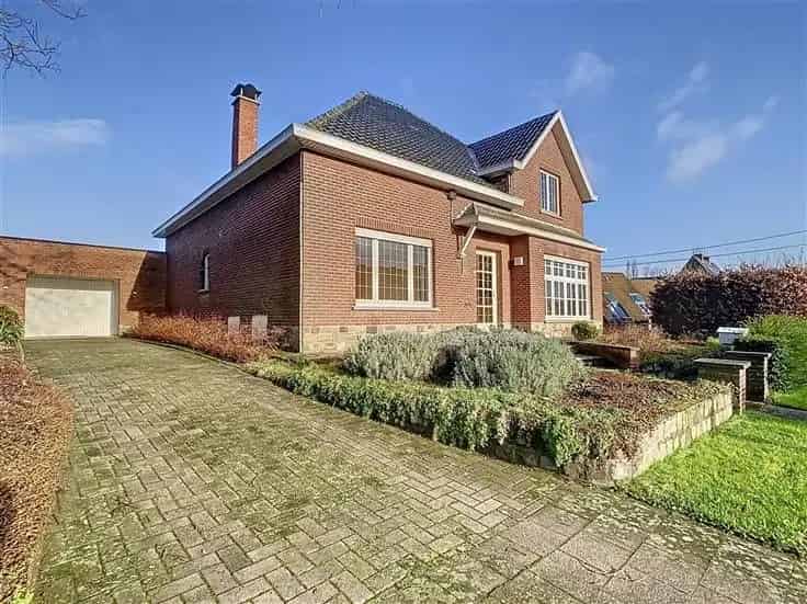 Huis Te Koop Zoutleeuw 3 slaapkamers grote tuin